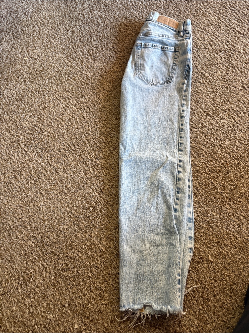 PacSun Light Wash Cropped Ankle Jeans